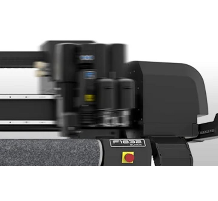 SUMMA F3232 SÍKÁGYAS VÁGÓPLOTTER