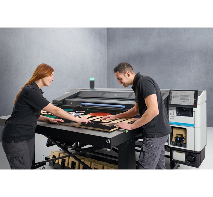HP LATEX R530 PRINTER