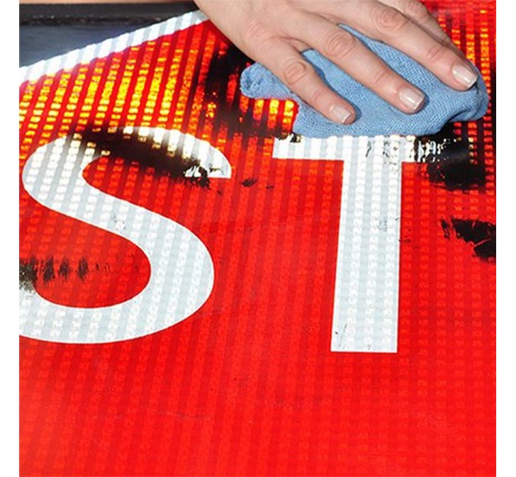 Avery Dennison<sup>®</sup> OL-1000 Anti-Graffiti Protective Overlay Film